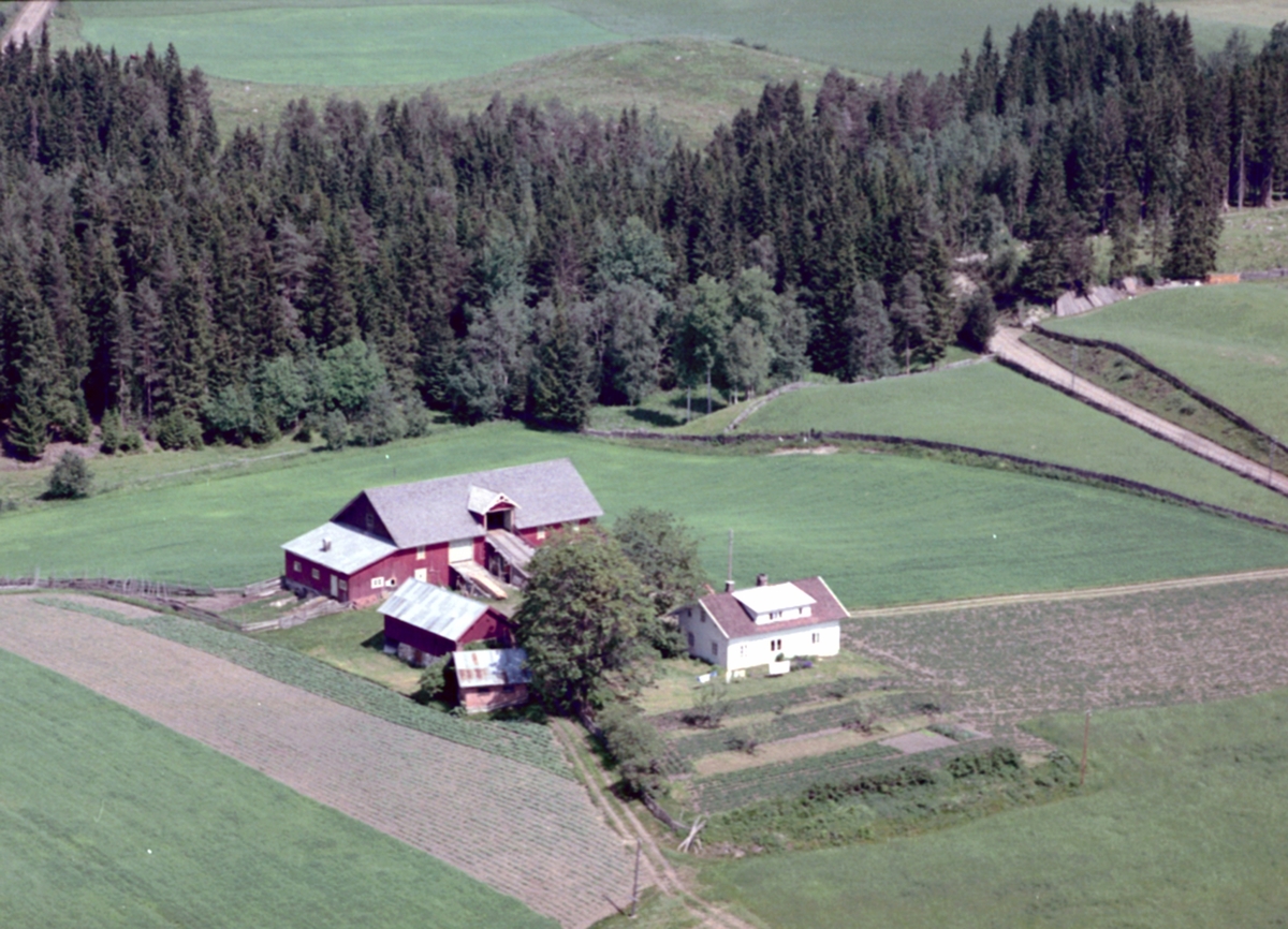 Widerøes Flyveselskap A/S, FLYFOTO NYSTUEN GARD