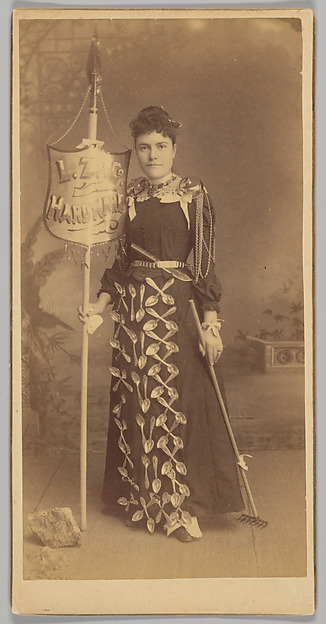 Unknown, [Merchants' Carnival Portrait: L. Z. Co. Hardware]