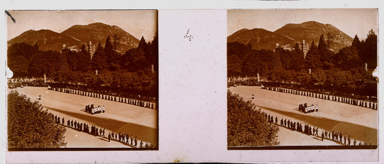 Desconegut, [Lourdes]
