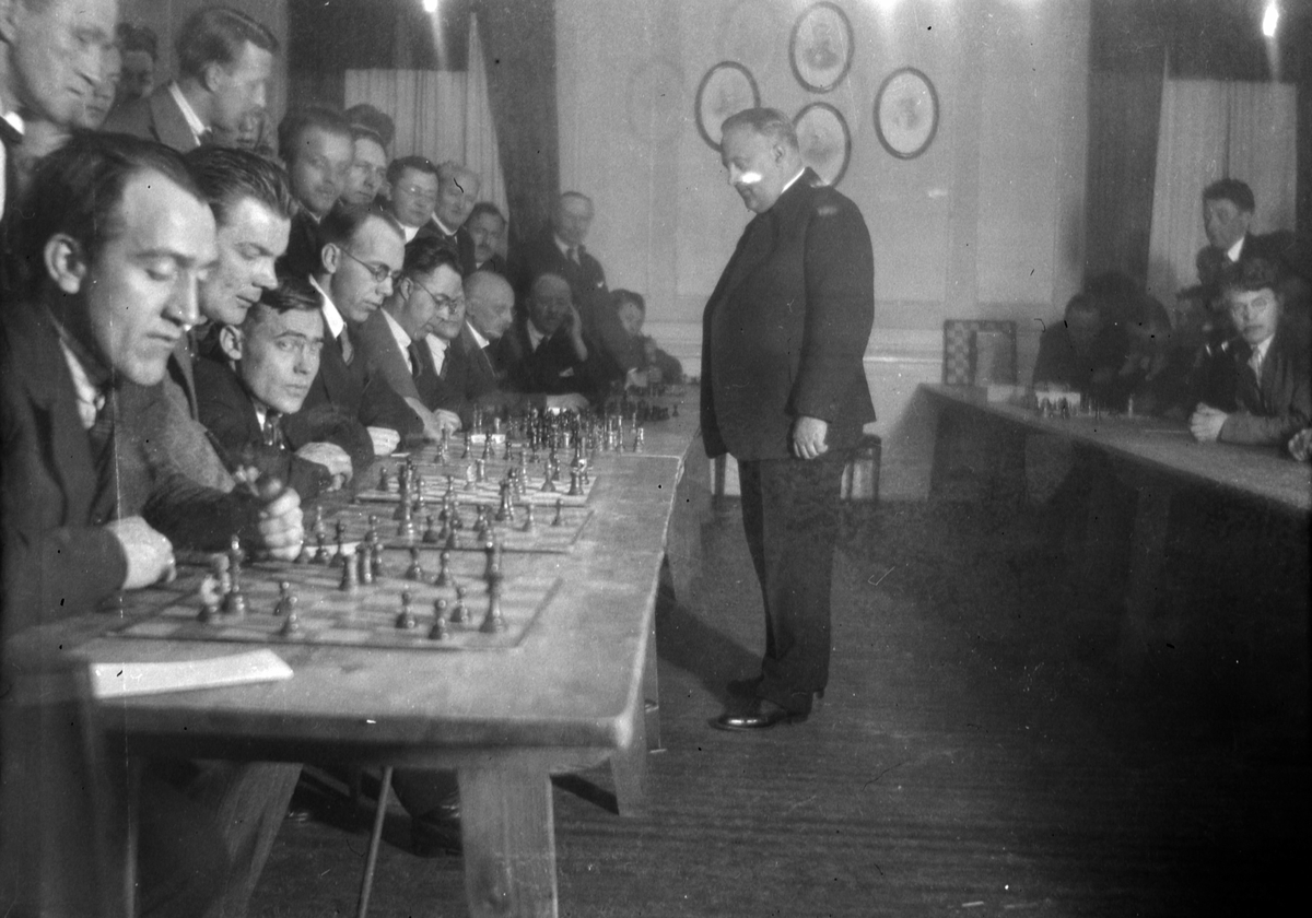 Adolf Skjegstad, ASK-04668