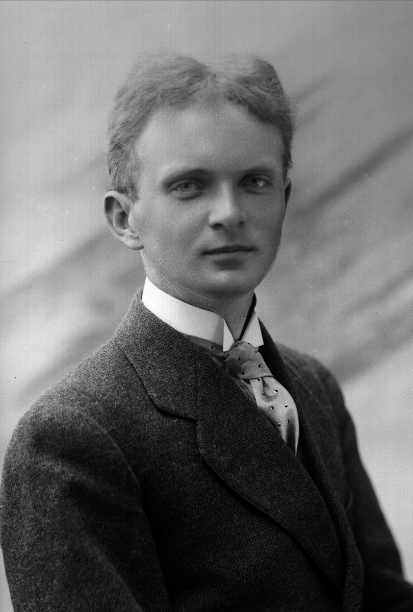 Gustav Borgen, NFB.37832