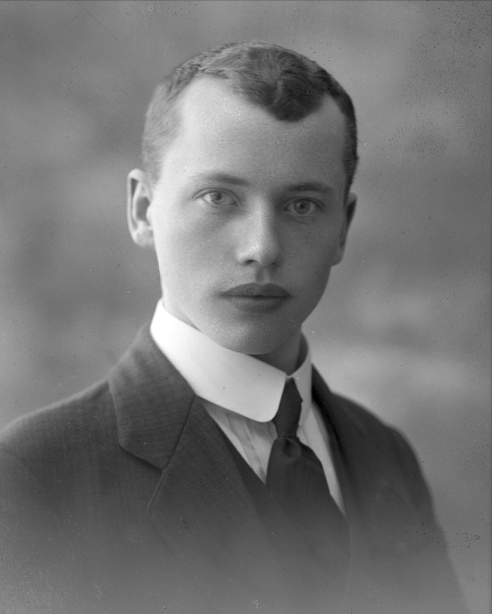 Gustav Borgen, NFB.41153