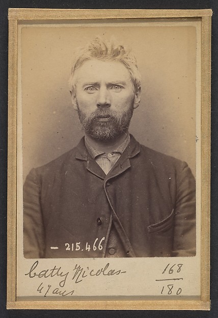 Alphonse Bertillon, Catty. Nicolas, Pierre, François. 47 ans, né à Fressenneville (Somme). Mécanicien. Anarchiste. 10/3/94.
