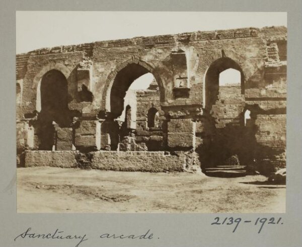 K.A.C. Creswell, Sanctuary arcade, Mosque of Mamluk Sultan al-Zahir Baybars, Cairo
