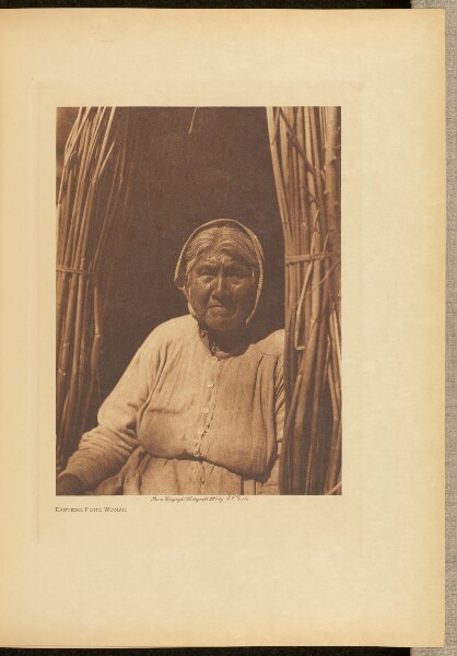 Edward S. Curtis, Eastern Pomo Woman