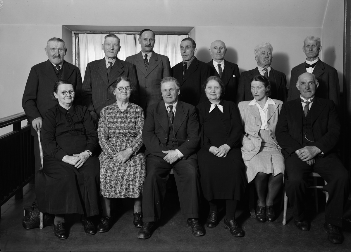 Paul Sandberg, Group Retreat - Women and Men, Probably Uppsala, 1944