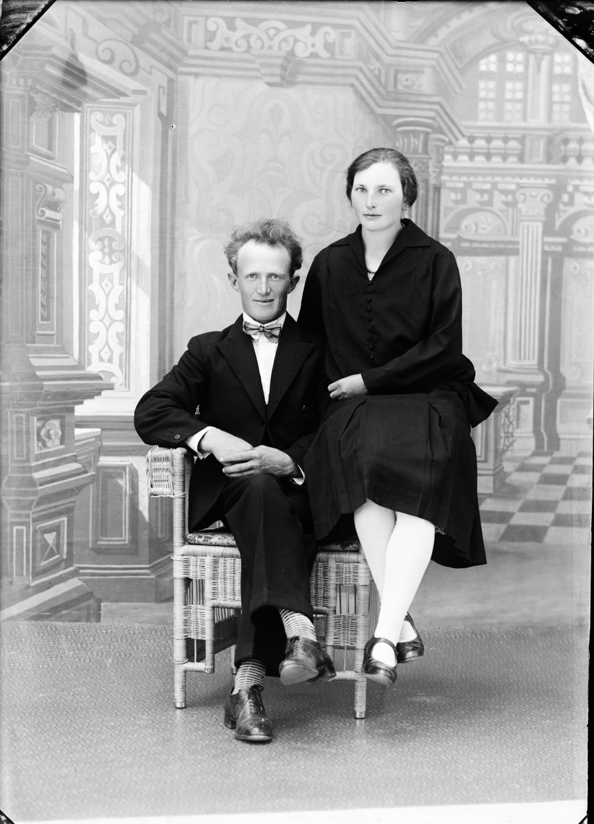 Skötsner-Edhlund, Elsa Jansson med man från Malsättra, Harg socken, Uppland