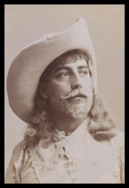 London Stereoscopic and Photographic Company, Guy Little Theatrical Photograph