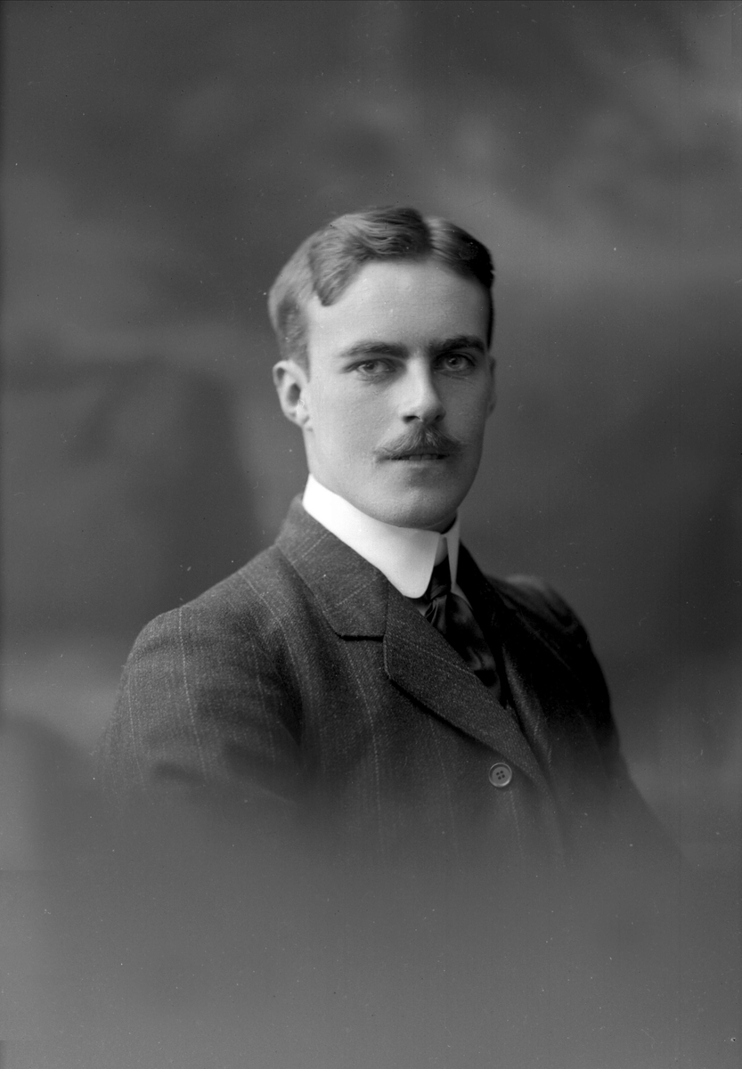 Gustav Borgen, NFB.09926