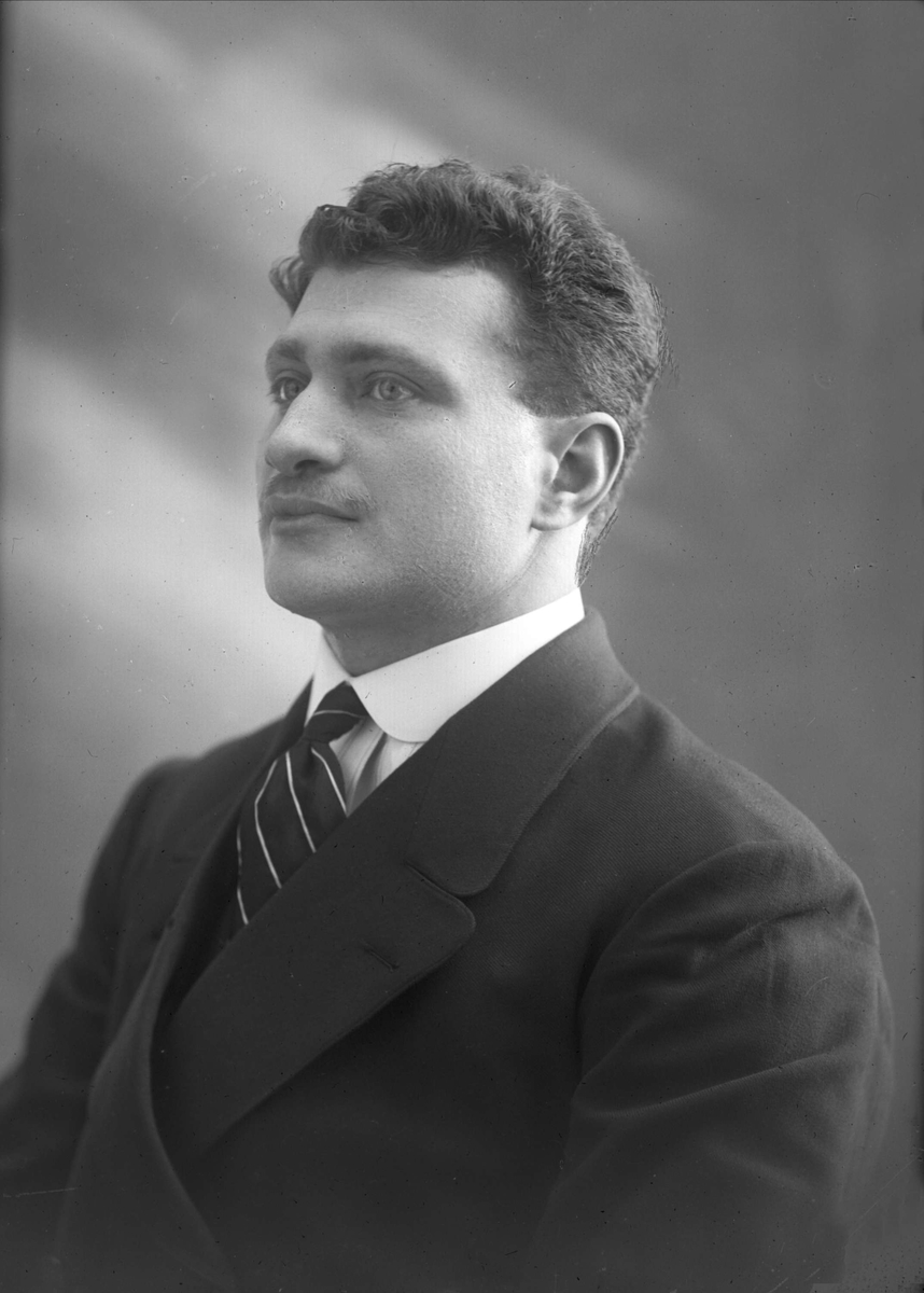 Gustav Borgen, NFB.36652