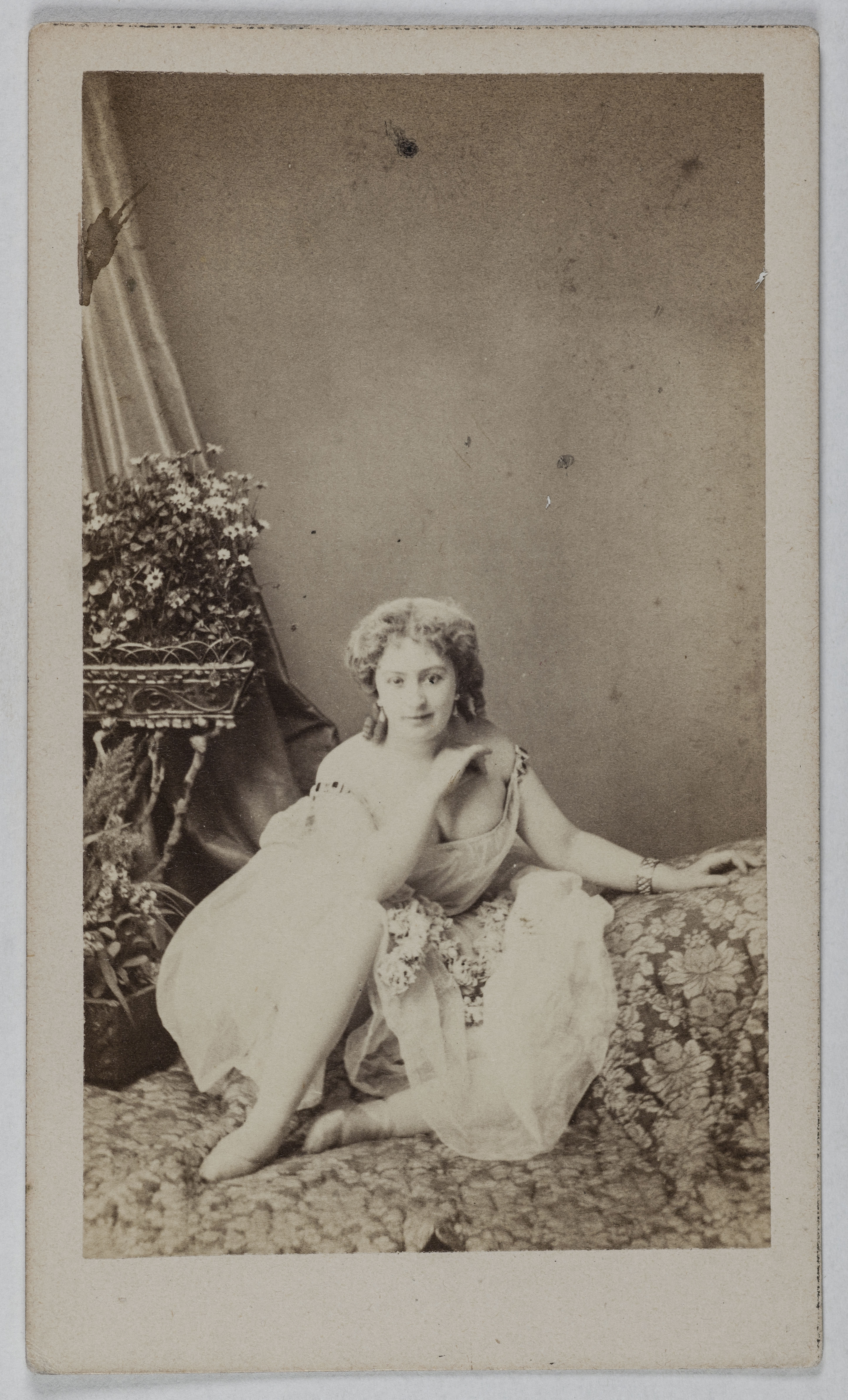 Ulric Grob, Portrait de Marie Garnier (chanteuse lyrique ?)