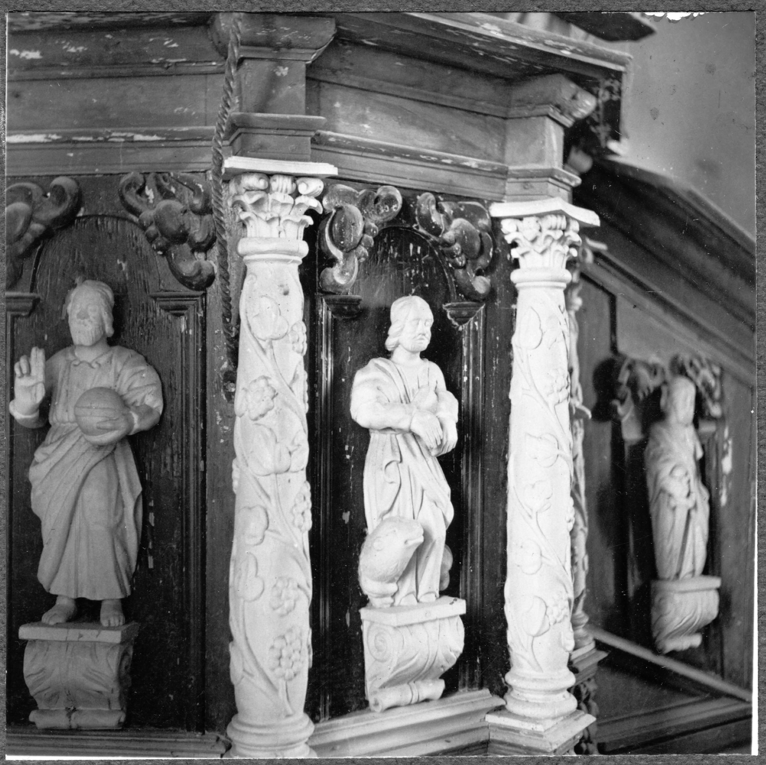 Olle Hellström, Gärdhems kyrka