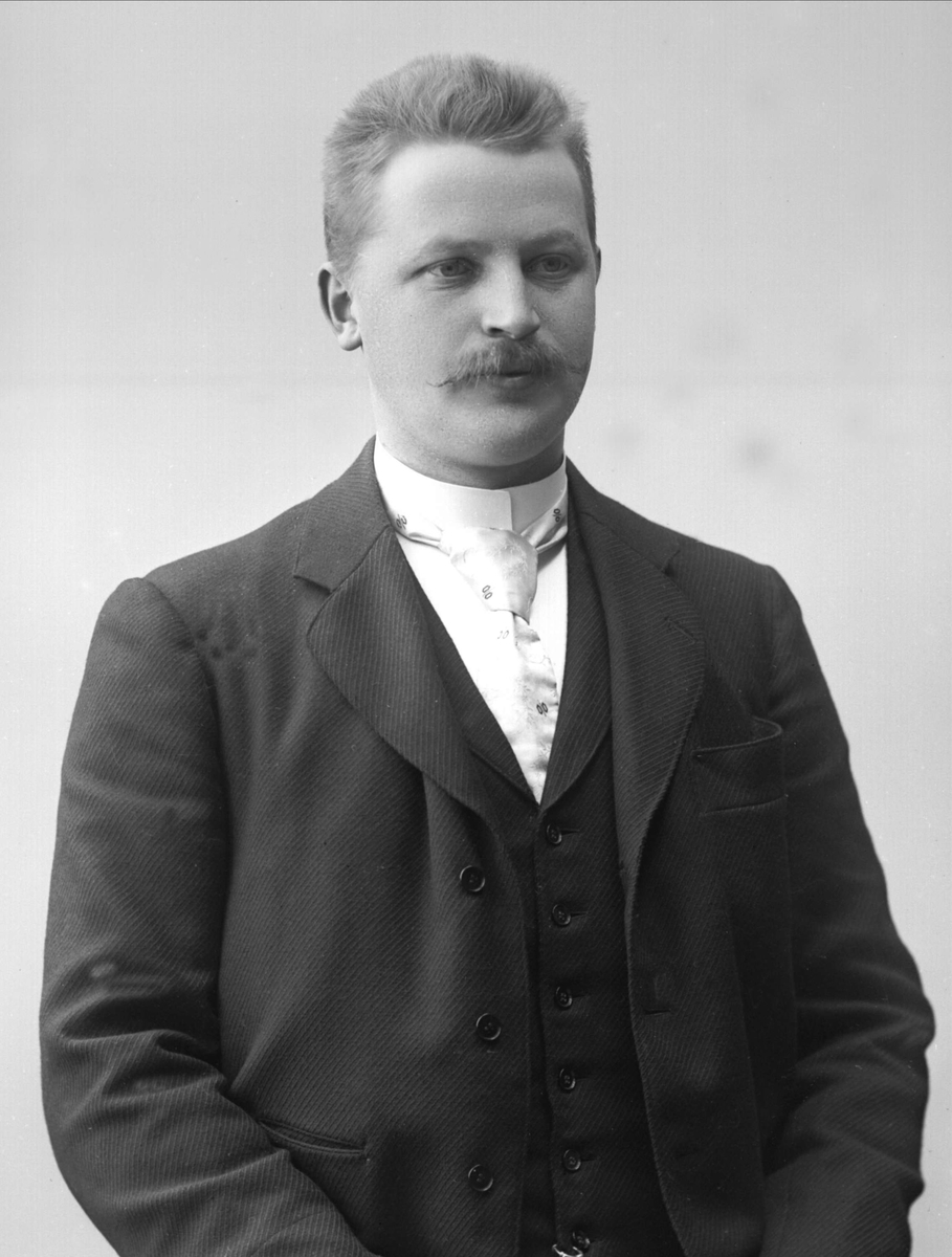 Gustav Borgen, NFB.39322