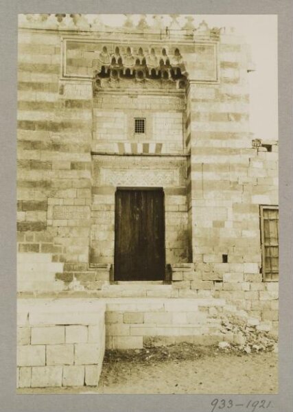K.A.C. Creswell, Entrance at the mosque of Mamluk Sultan al-Ashraf Barsbay, al-Khanka (Qalyubiyya)