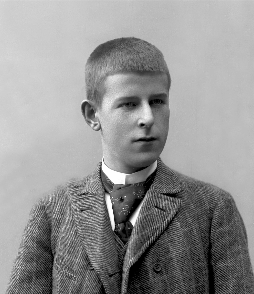 Gustav Borgen, NFB.34643