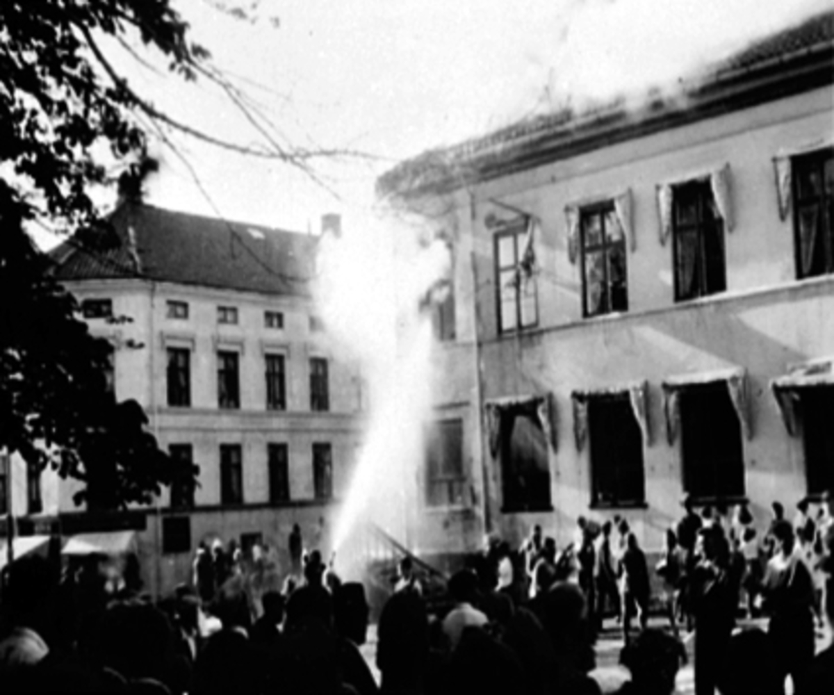 Anno Domkirkeodden, Torggata 63, Hamar. Triangelen, biblioteket og politivakta.