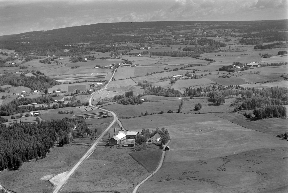 Anno Domkirkeodden, Flyfoto av Grindaker gard, Furnes, Ringsaker.