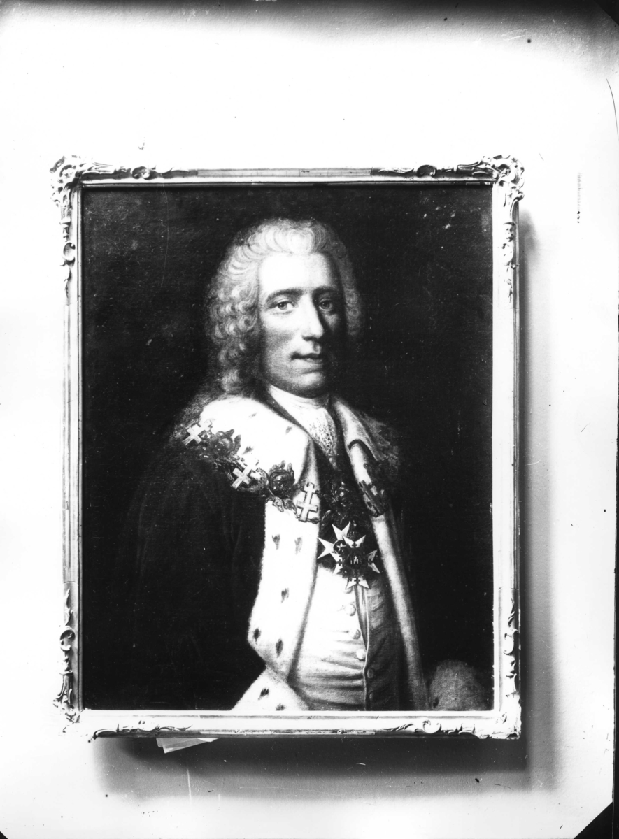 Calla Helena Sundbeck, Photograph of unknown 1700s portrait.