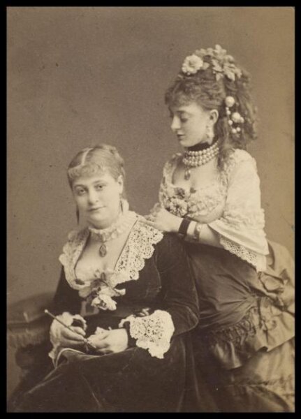 London Stereoscopic and Photographic Company, Guy Little Theatrical Photograph