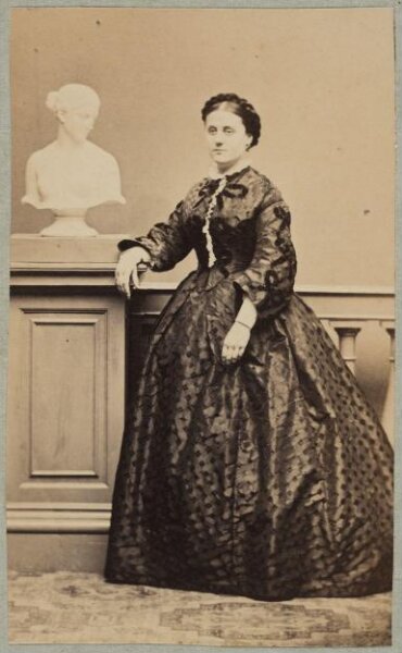 Unknown, Carte-de-visite photographs (480). Four photographs  are dry-mounted to each sheet (120).