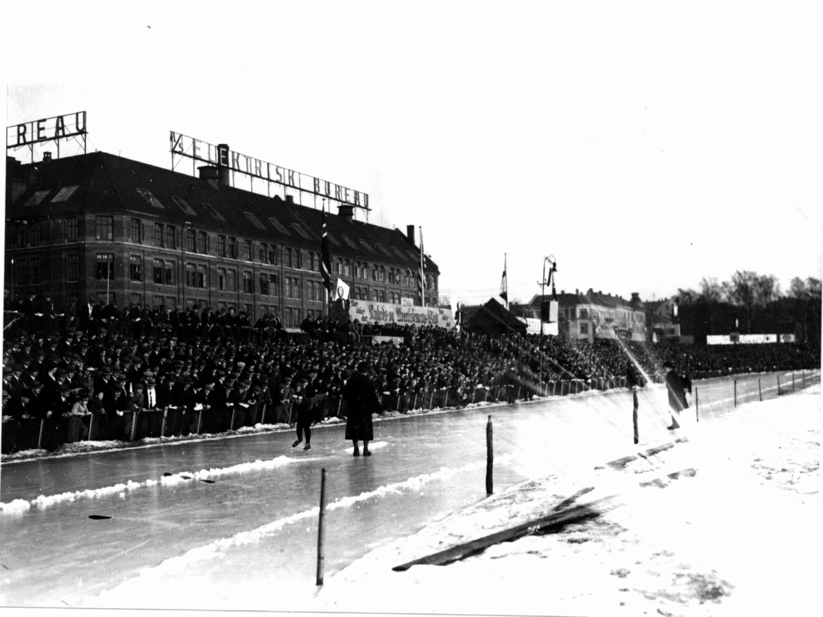 Hermann Christian Neupert, Skøyteløp, Oslo. 25. og 26. februar 1934.
