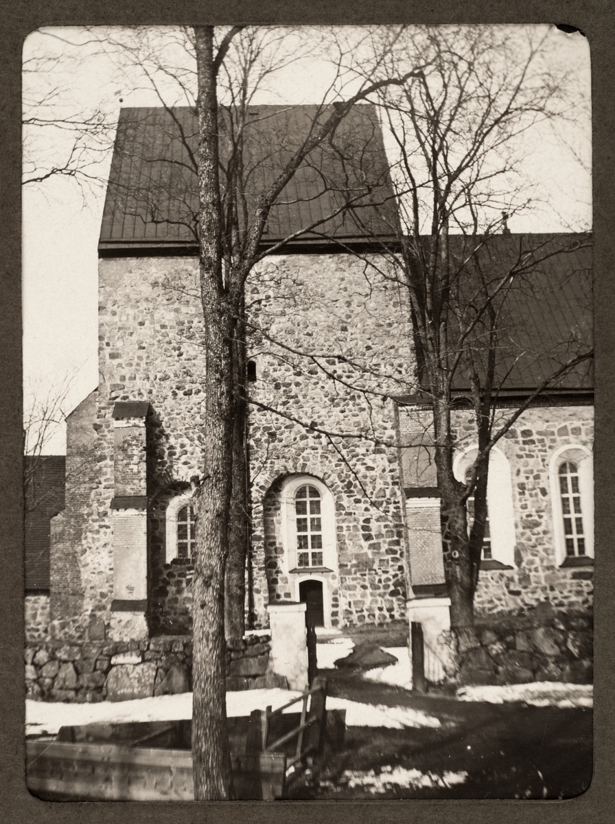 August Fredrik Schagerström, "Gamla Upsala. Kyrkan från söder" 1924