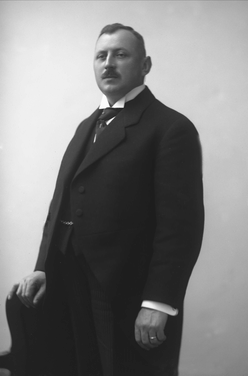 Gustav Borgen, NFB.43763