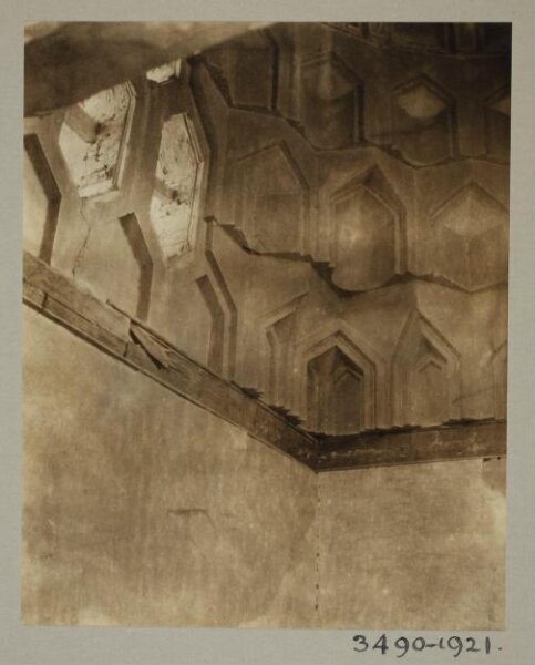 K.A.C. Creswell, Dome pendentive of the mausoleum of Mamluk Amir Tashtimur, Cairo