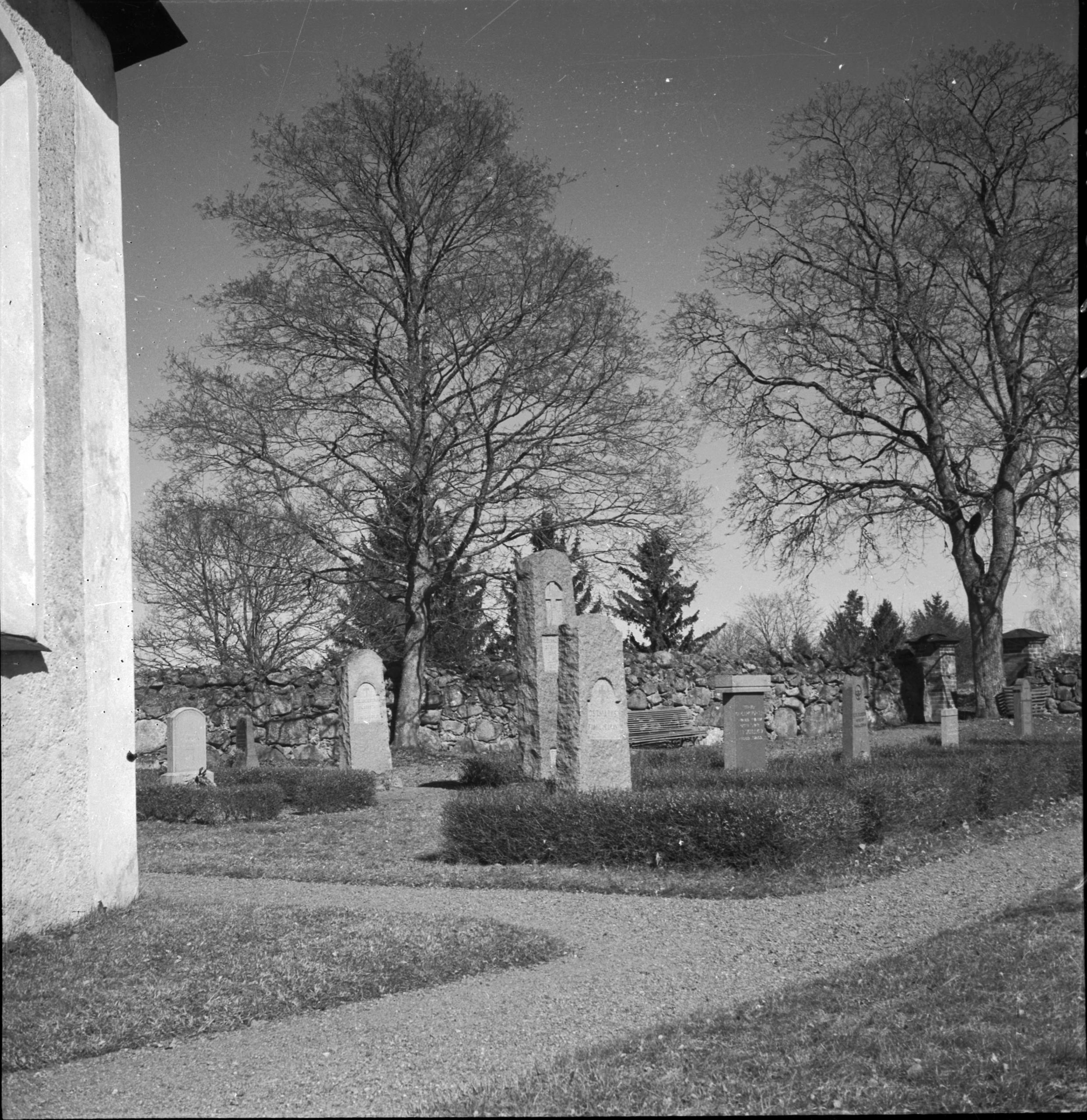 Ivar Schnell, Gåsinge kyrka