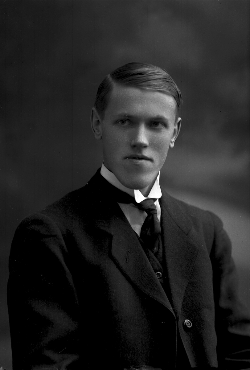 Gustav Borgen, NFB.09289