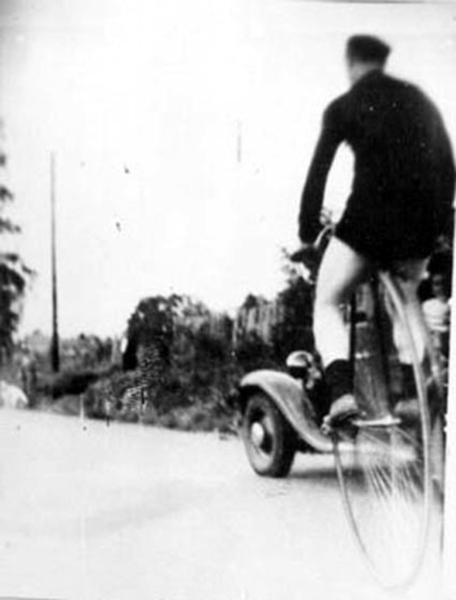 Anno Domkirkeodden, PORTRETT: HENRY BYE PÅ VELOCOPED, BEKKELAGSDAGENE, OTTESTAD,