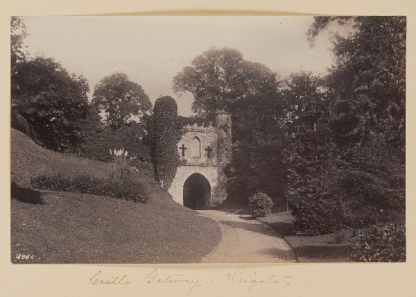 Unknown, Castle Gateway, Reigate