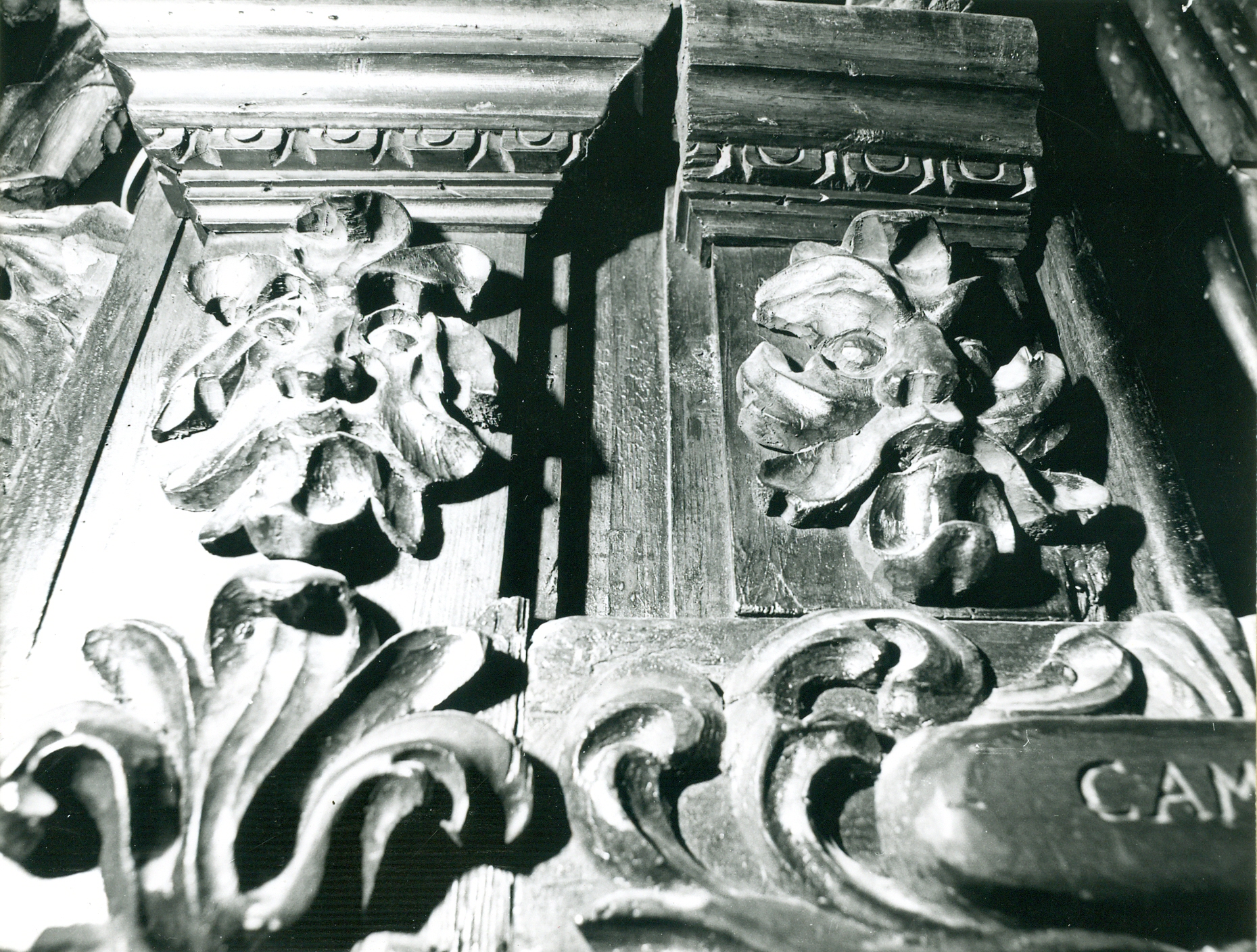 Nino Vranić, Trogir (Trogir) - Crkva Sv. Petra - Detalj dekoracije prospekta