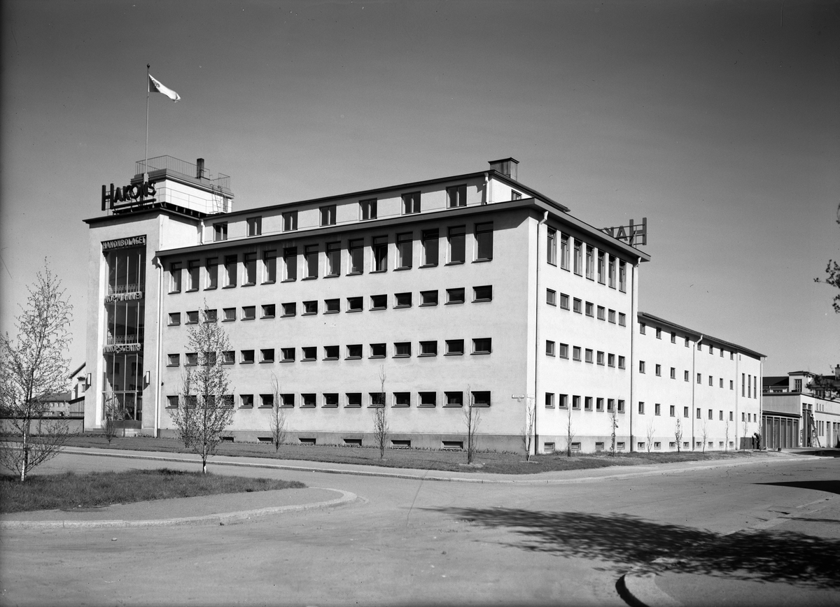 Paul Sandberg, The Hakonbolag, St Olofsakon- Väderkvarnsakon, Kvarngärdet, Uppsala 1946