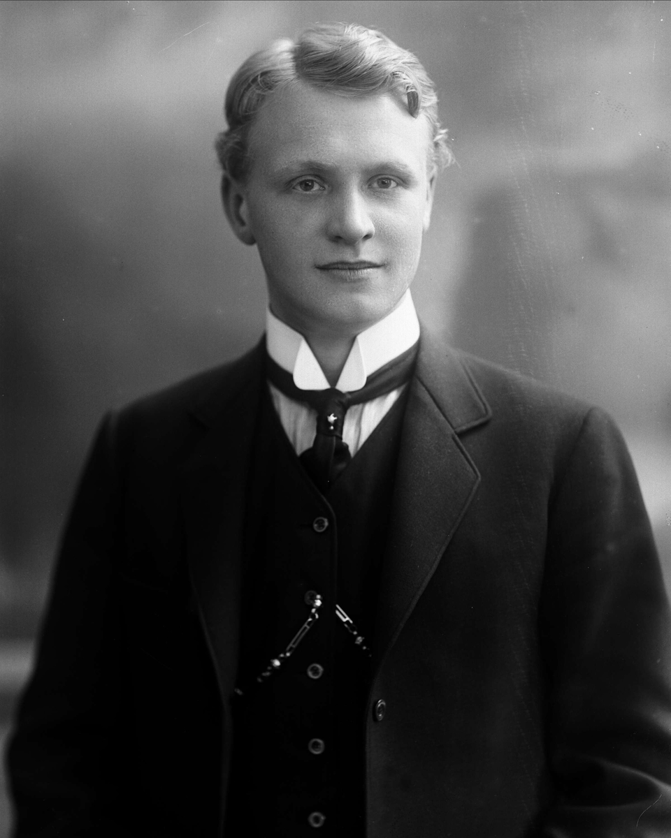 Gustav Borgen, NFB.10713