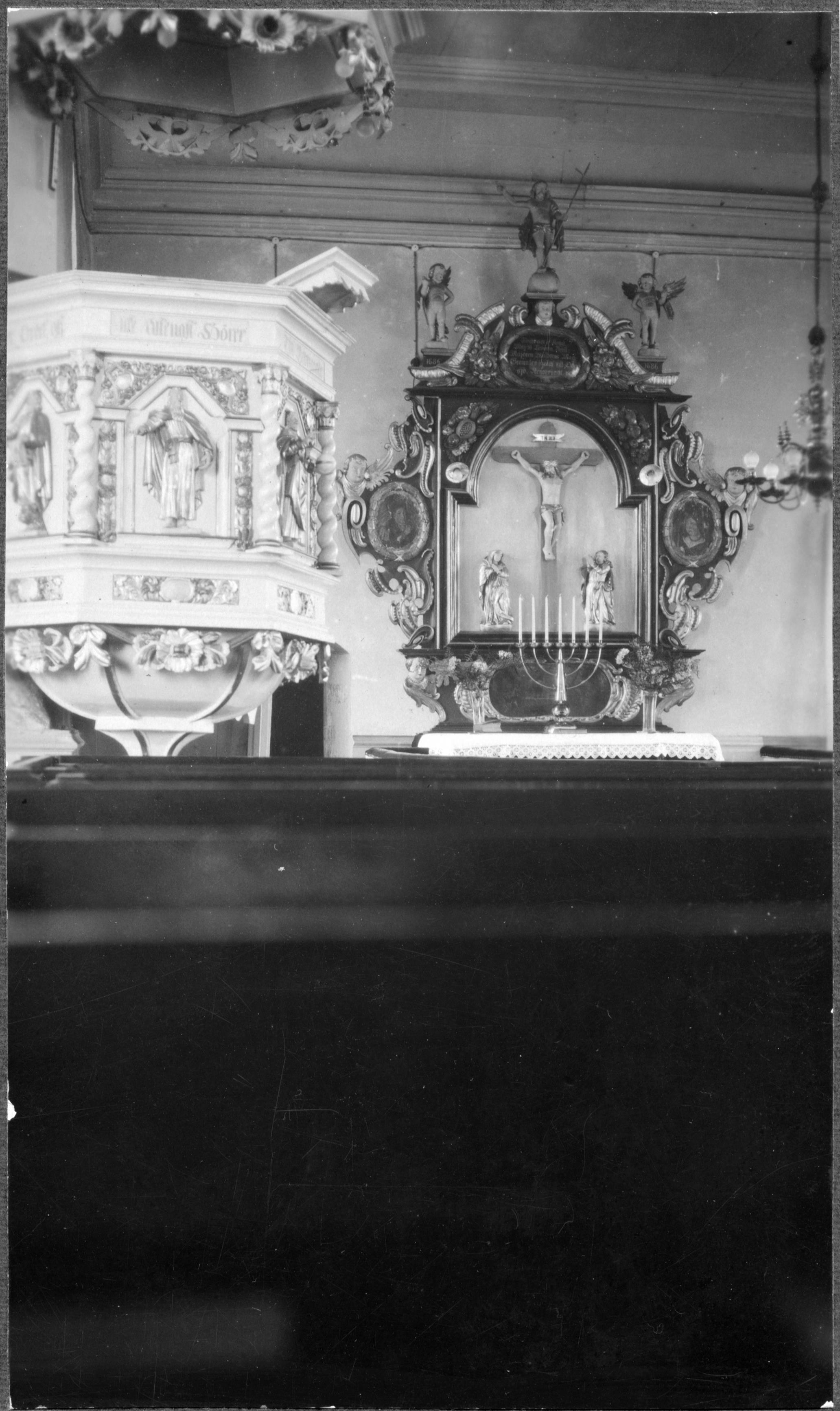 Oscar Svensson, Barnarps kyrka