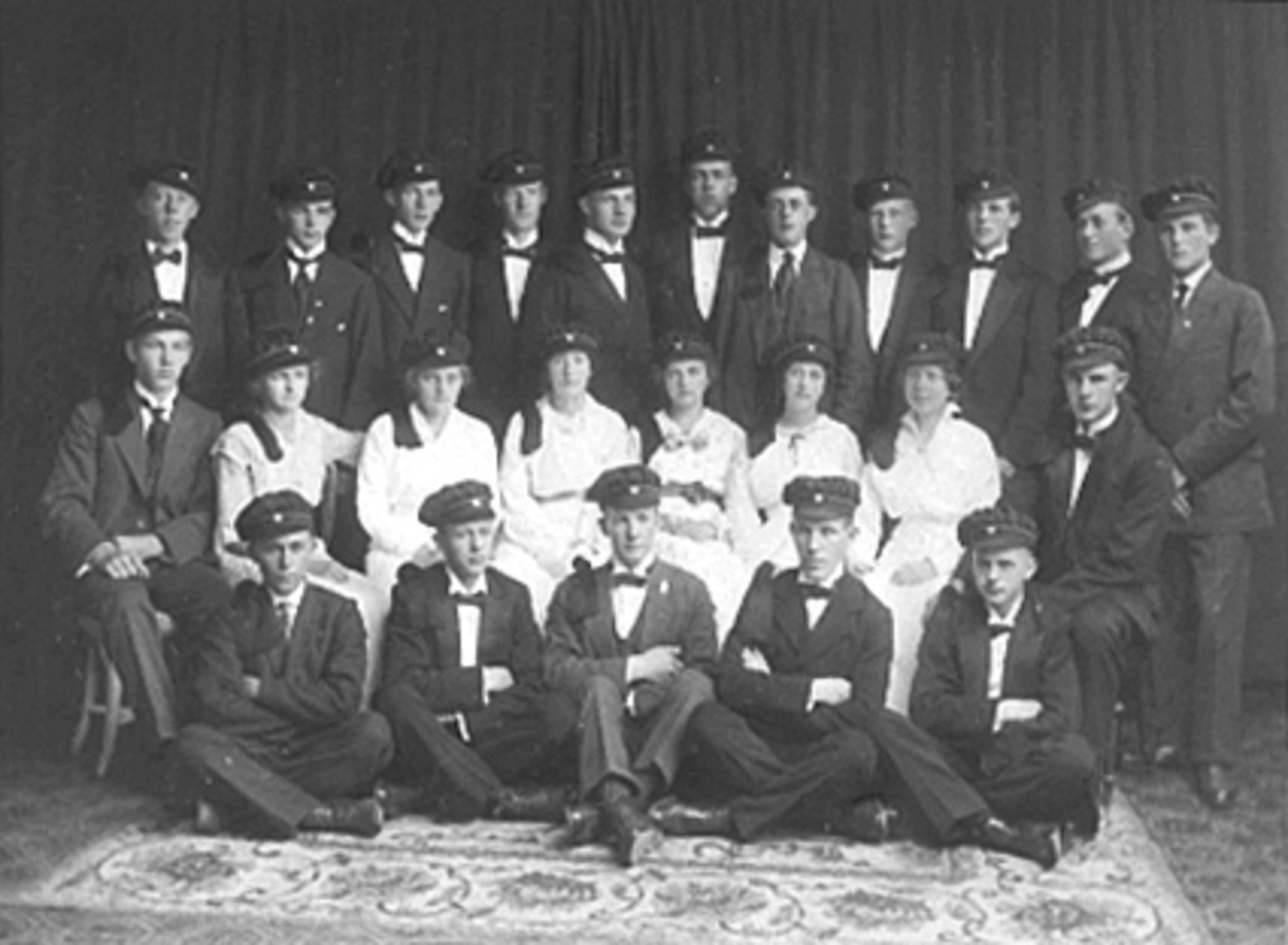Anno Domkirkeodden, GRUPPE, STUDENTER, HAMAR KATEDRALSKOLE, STUDENTLUER
