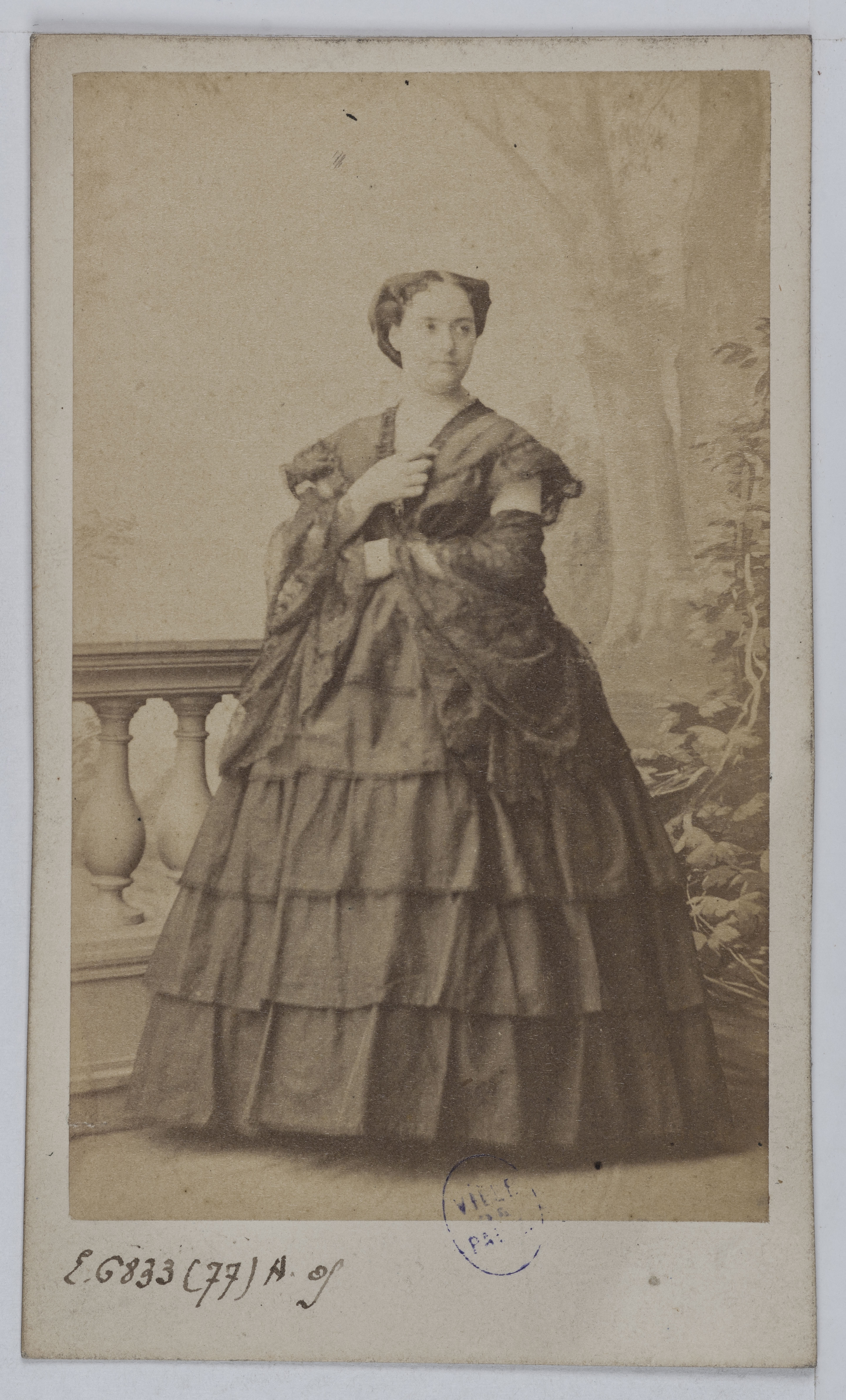 Pierre Petit & Trinquart, Portrait de Marie Edile Riquier (1832-1911), actrice au Théâtre du Gymnase en 1850 et à la Comédie Française entre 1856 et 1884.