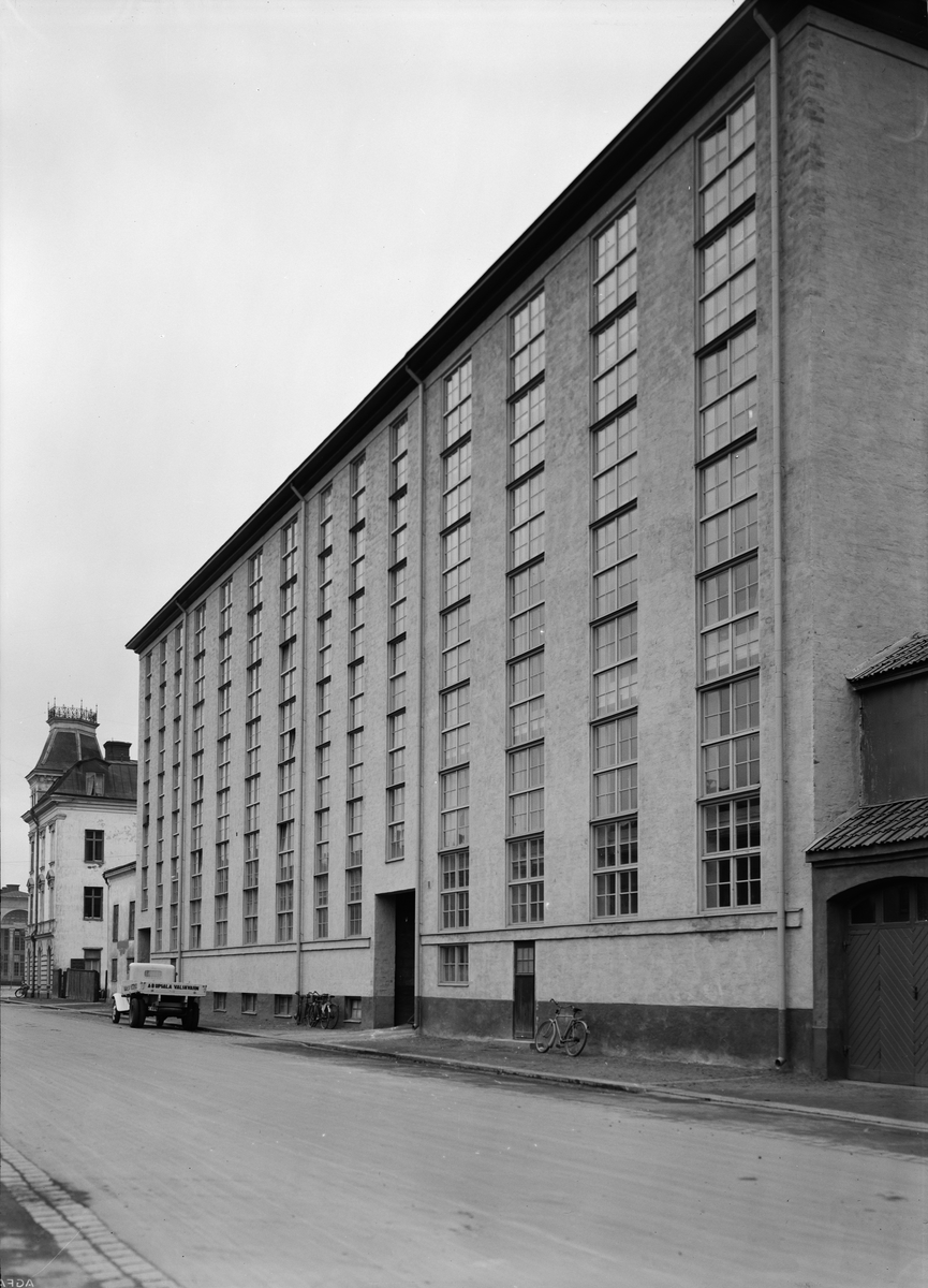Paul Sandberg, AB Upsala Valskvarn vid Väderkvarnsgatan, kvarteret Njord, Kvarngärdet, Uppsala december 1944