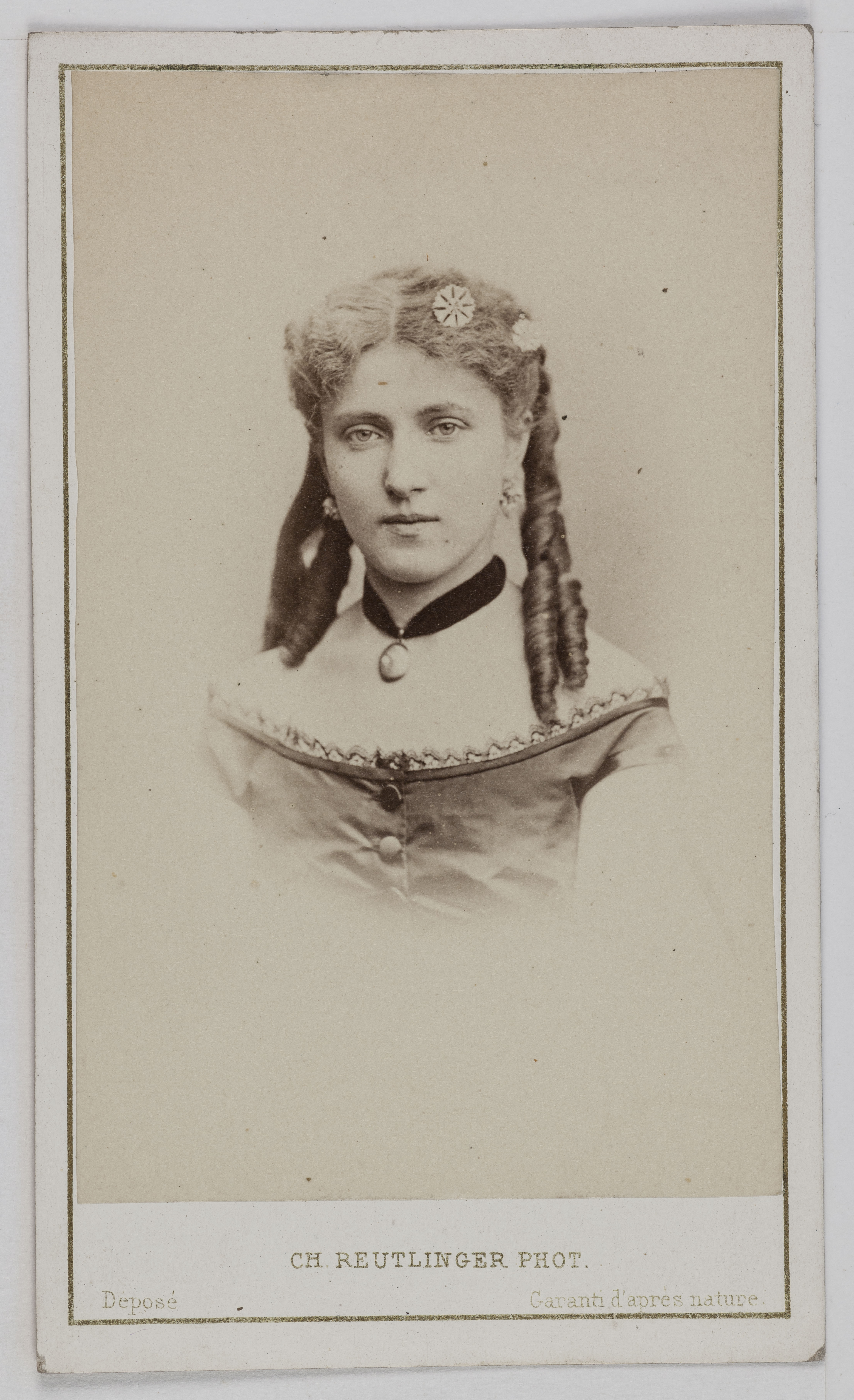 Charles Reutlinger, Portrait de Marie Verne (1818-1895), danseuse à l'Opéra en 1866 et au Palais Royal.