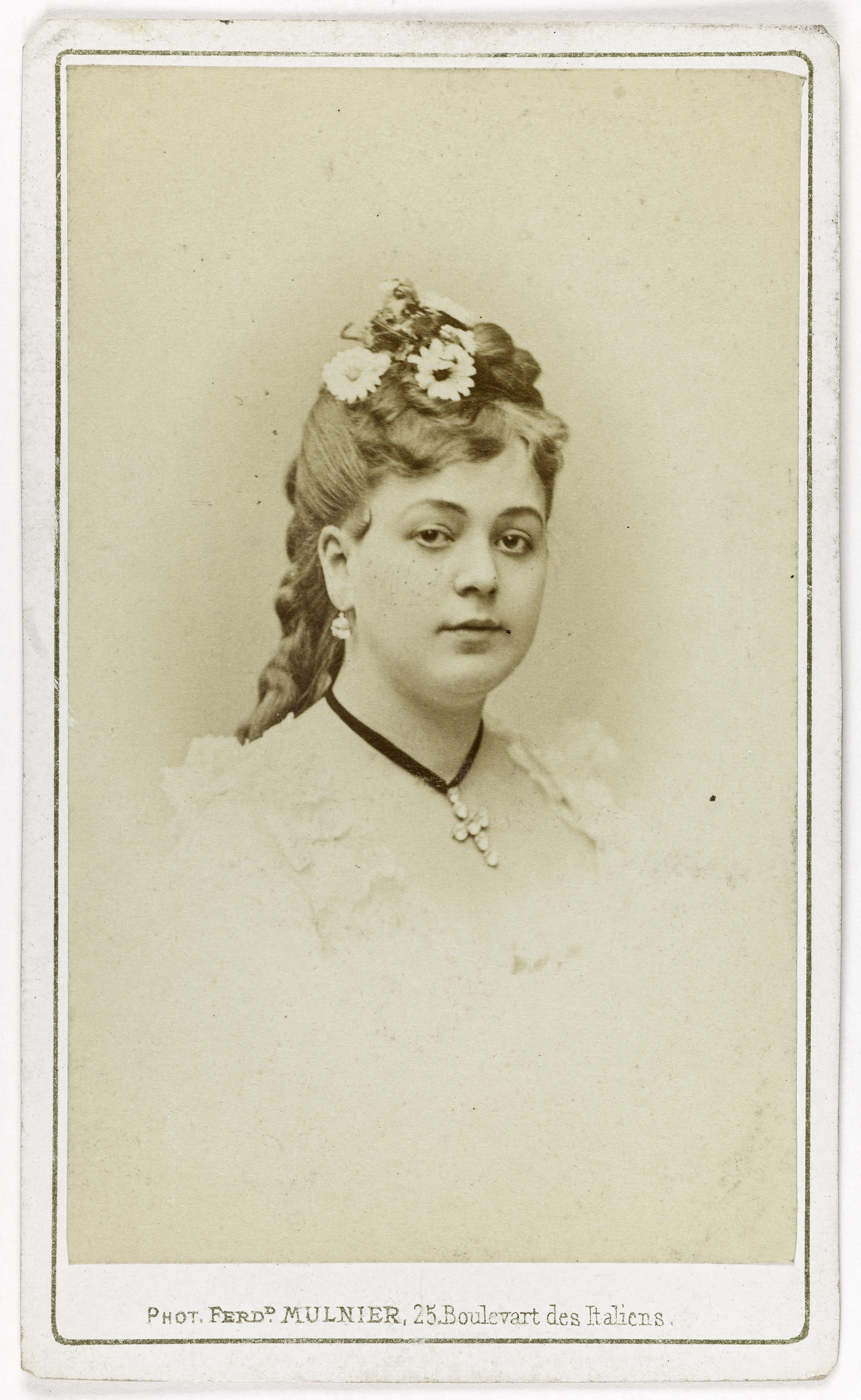 Ferdinand Mulnier, Portrait d'Adeline Enneguier dite Markowitz, actrice au Théâtre du Gymnase en 1868.