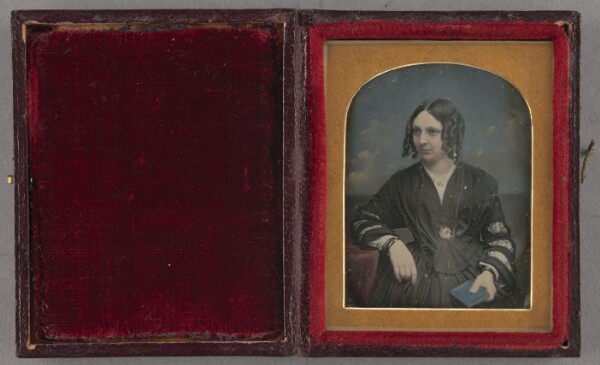 Unknown, [Portrait of a Seated Woman with Ringlets]