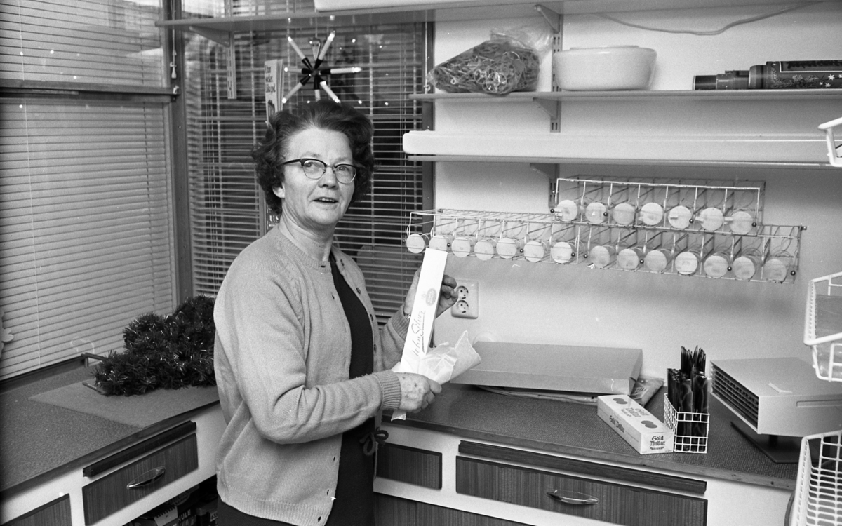Örebro Kuriren, Kiosktanten 3 december 1968 Gertrud Dahlgren