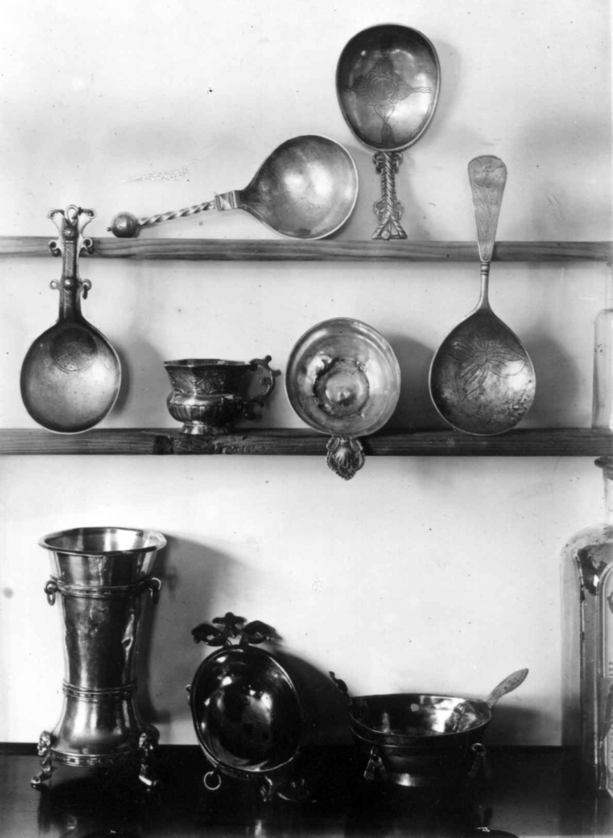 Ellisif Rannveig Wessel, Samiske sølvsaker, Finnmark, antatt fotografert 1900-10