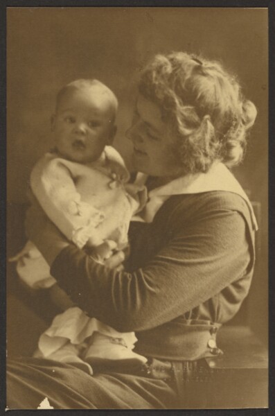 Louis Fleckenstein, [Portrait of Mother Smiling at Child]