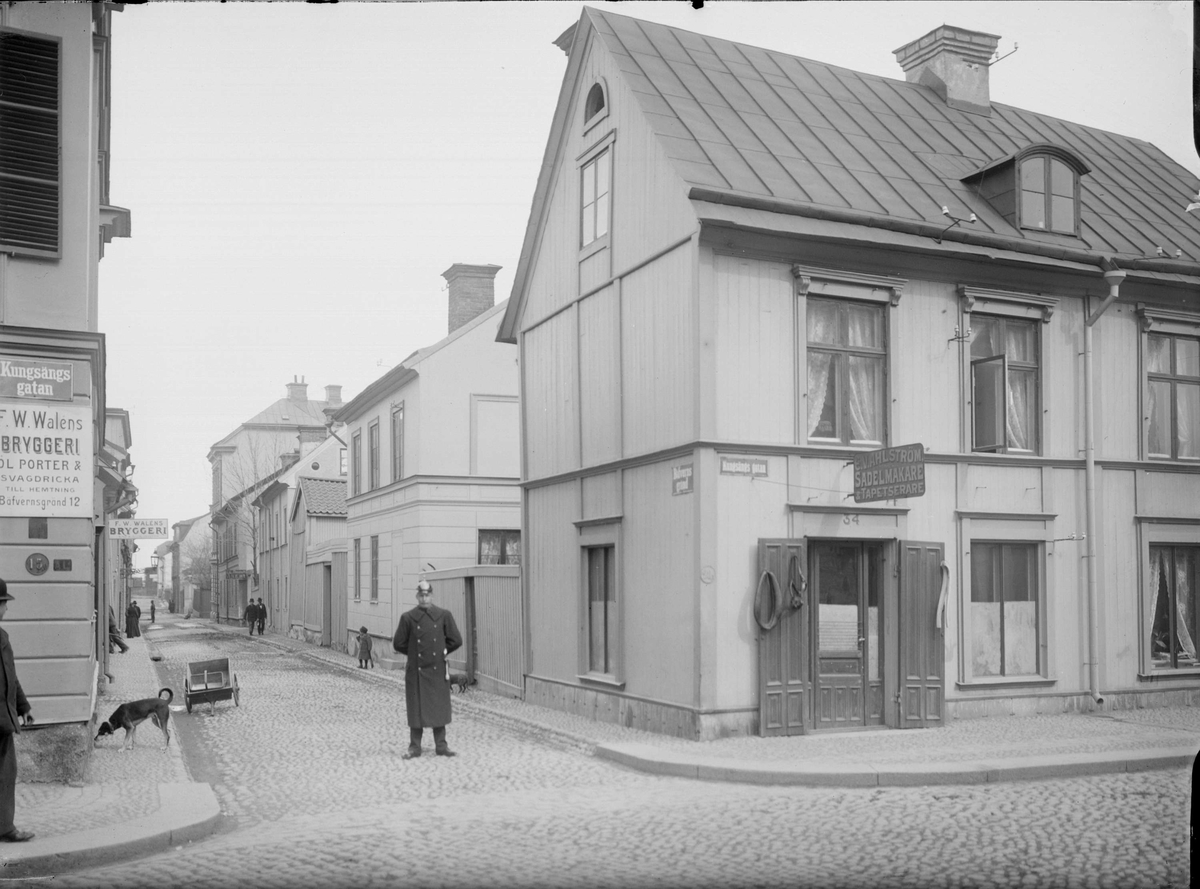 Alfred Dahlgren, Bäverns gränd - Kungsängsgatan, Kungsängen, Uppsala 1901 - 1902