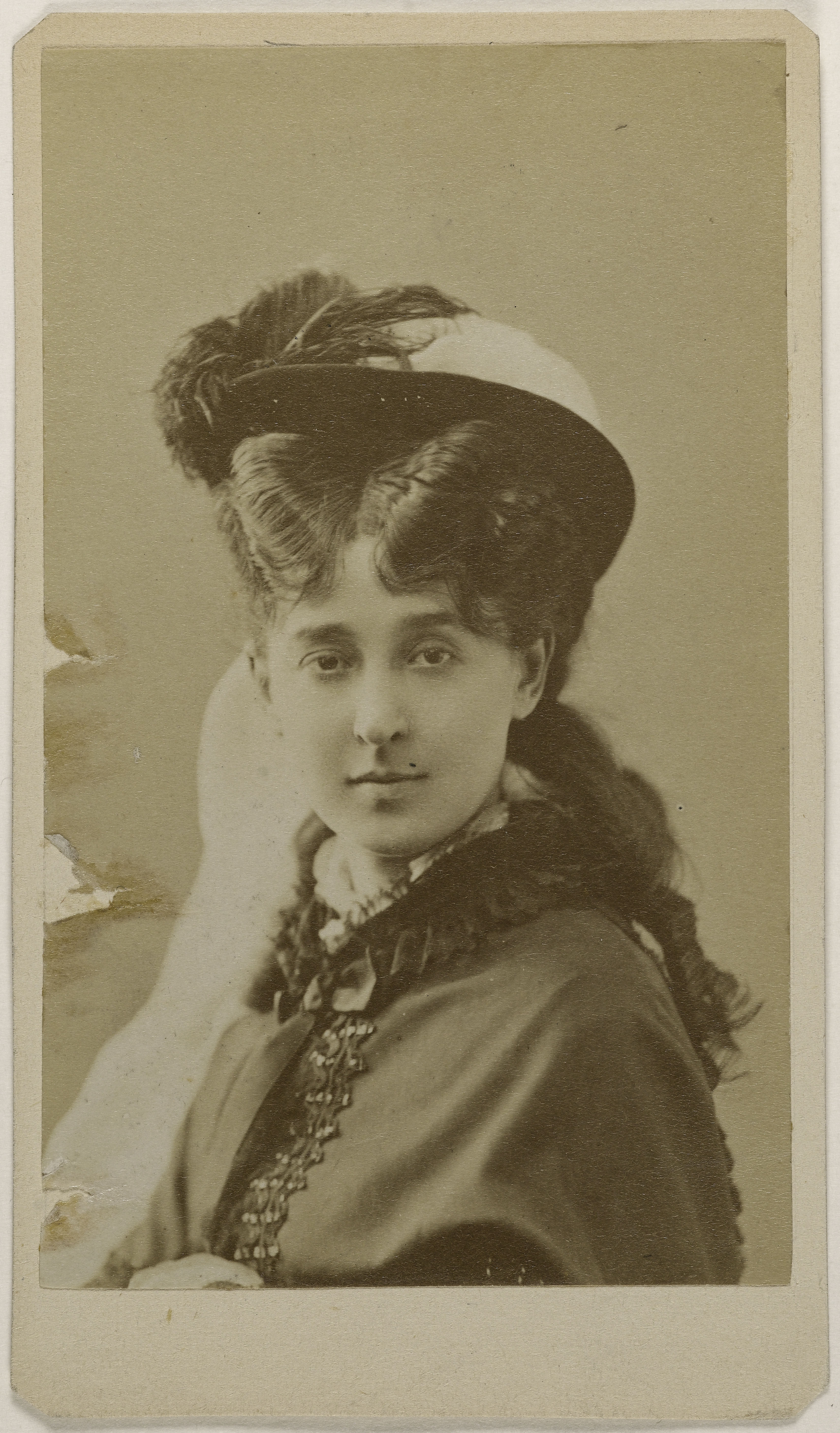 Anonyme, Portrait de Bell, Lina, (actrice)