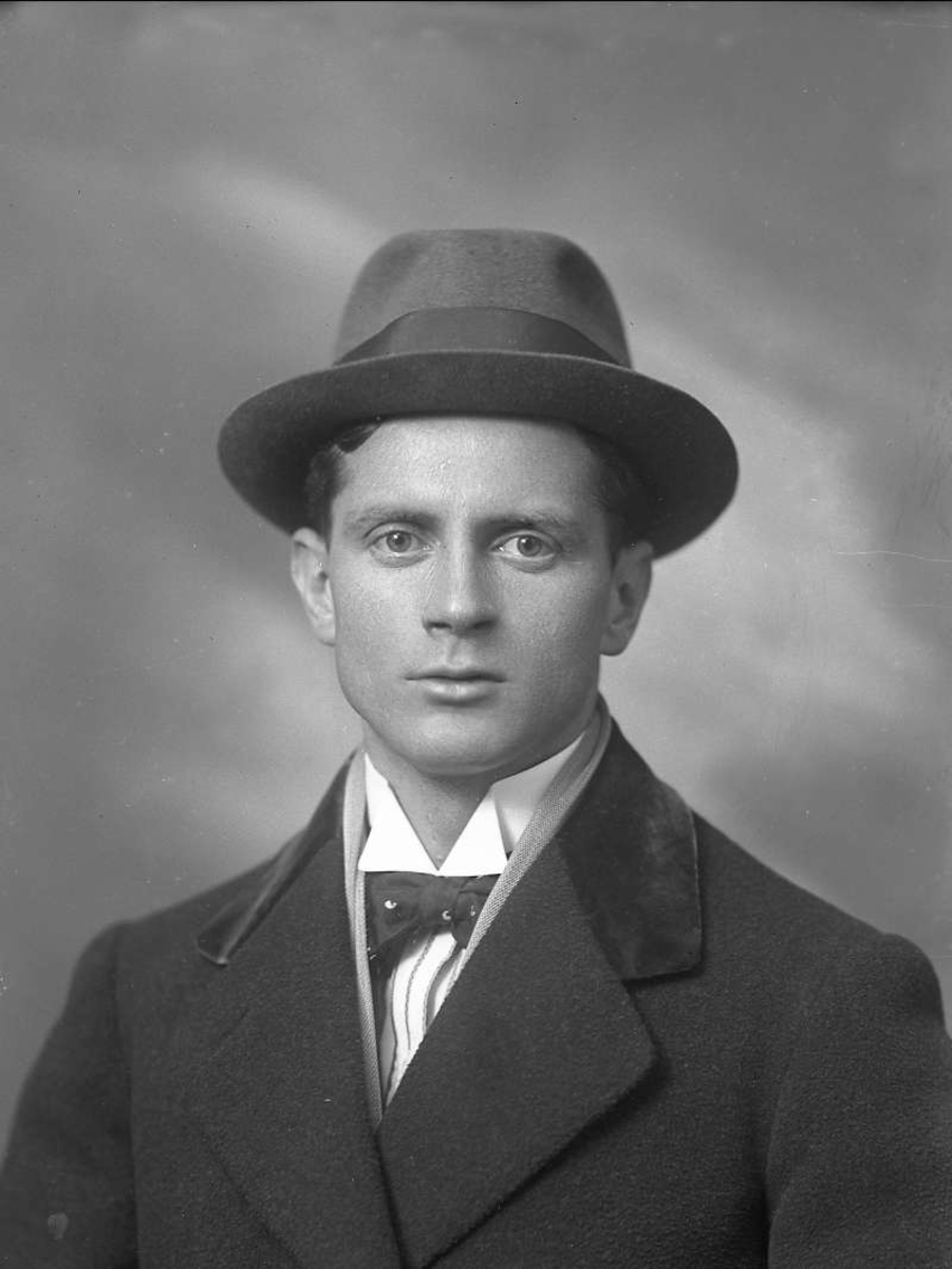 Gustav Borgen, NFB.46457