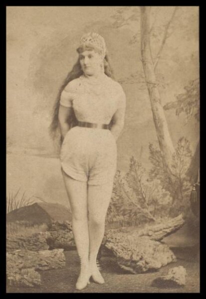 London Stereoscopic and Photographic Company, Guy Little Theatrical Photograph