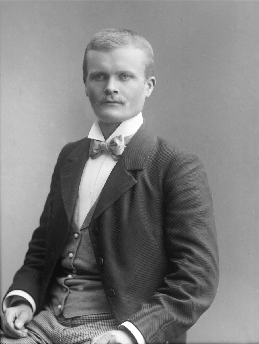 Gustav Borgen, NFB.30658